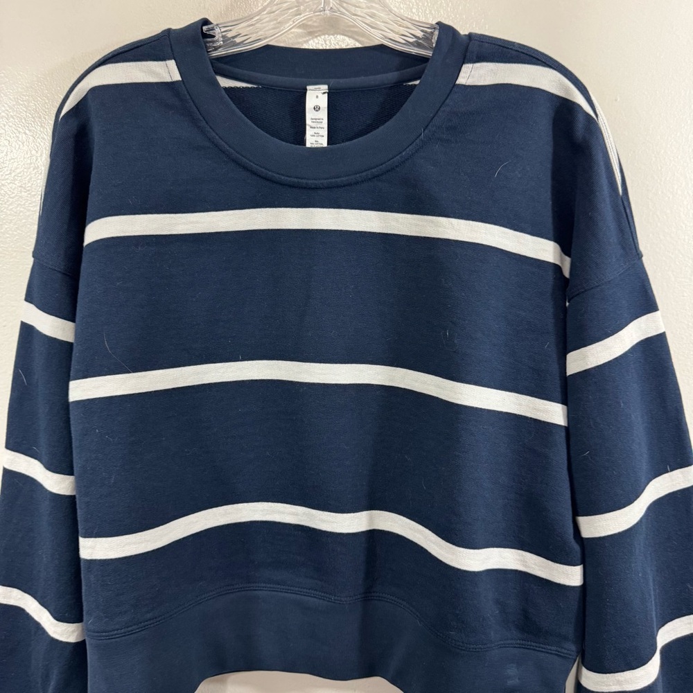 Lululemon Perfectly Oversized Cropped Crew Sweatshirt True Navy White Stripe 8 - Picture 3 of 13